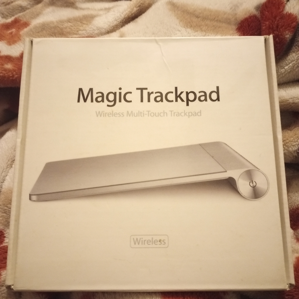 COPY - Apple Magic Trackpad Bluetooth mouse